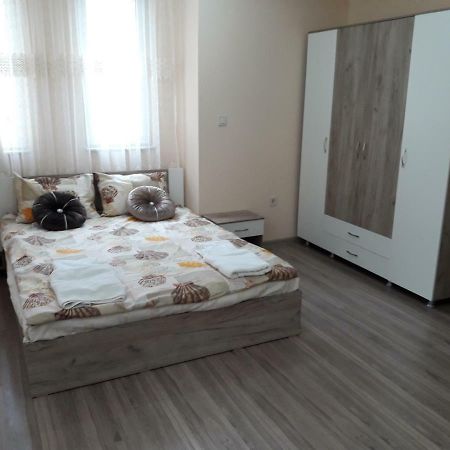 Apart Magic Kŭrdzhali Esterno foto